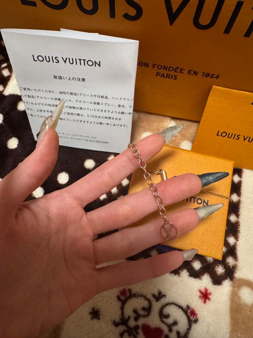 ブレスレット・エセンシャル V M00858