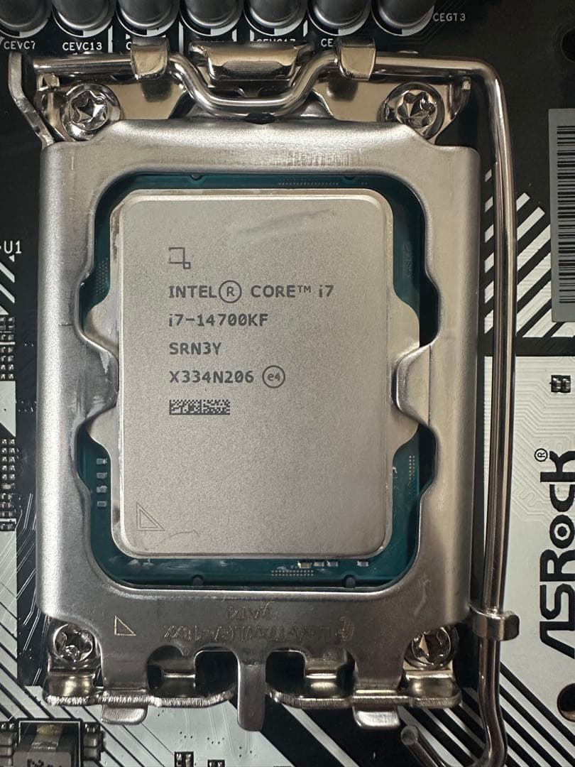 Intel Core i7-14700KF BOX版 LGA1700