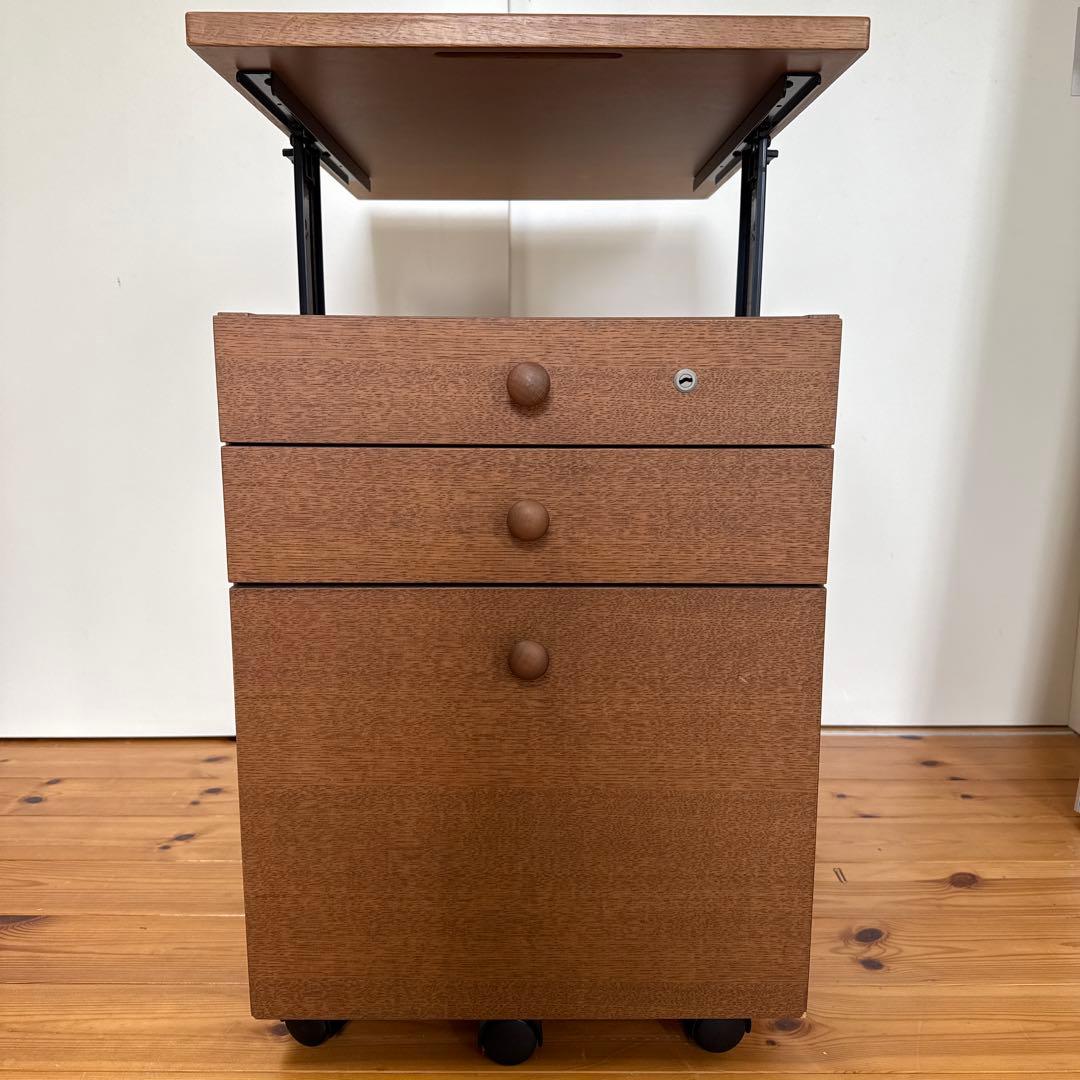 カリモク　高さ調整機能付き袖机