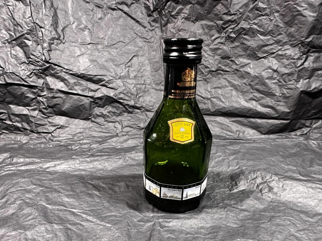 ミニボトル　希少！CUTTY SARK １２年　カティサーク（１０面瓶）　古酒