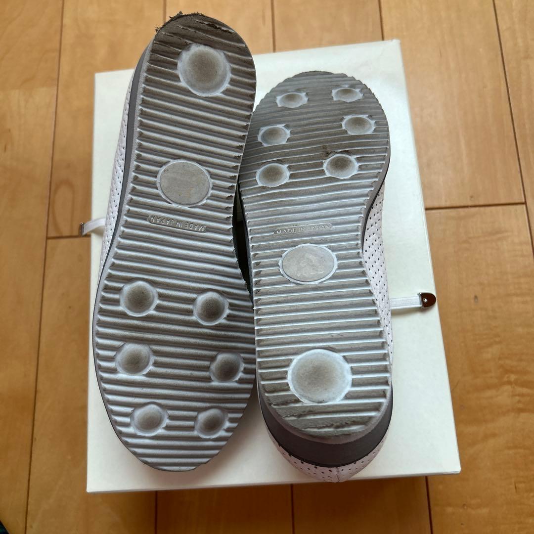 【ミスキョウコ】レディース白スニーカー 23.0cm、靴べら付き