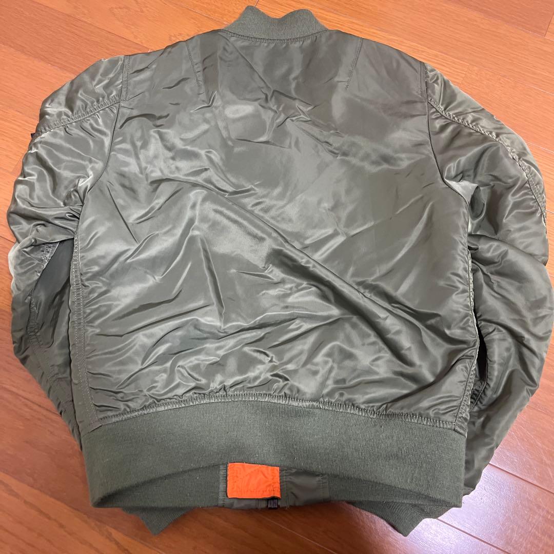 alphaMA-1フライトジャケット オリーブ