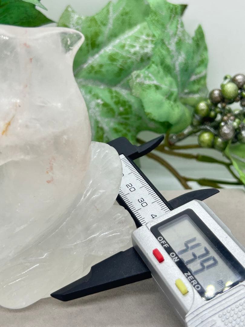 天然石水晶　イルカ置物　No.1494