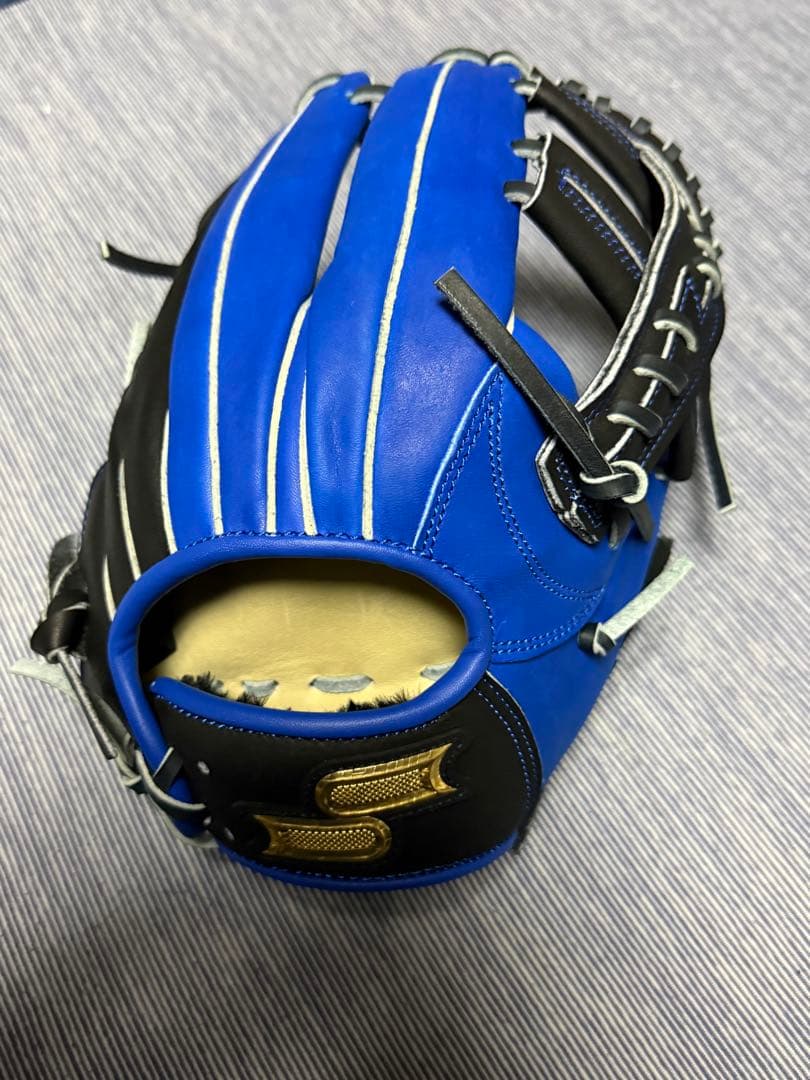 軟式用グローブ