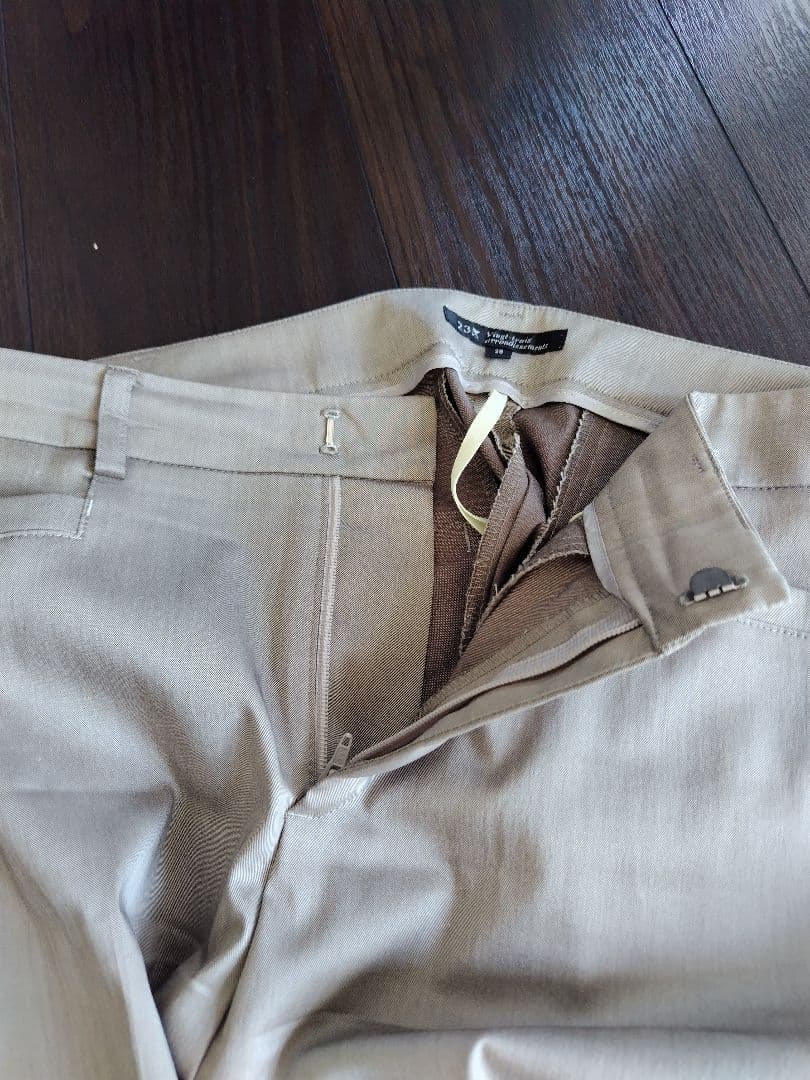 23区 シルバーグレースーツ