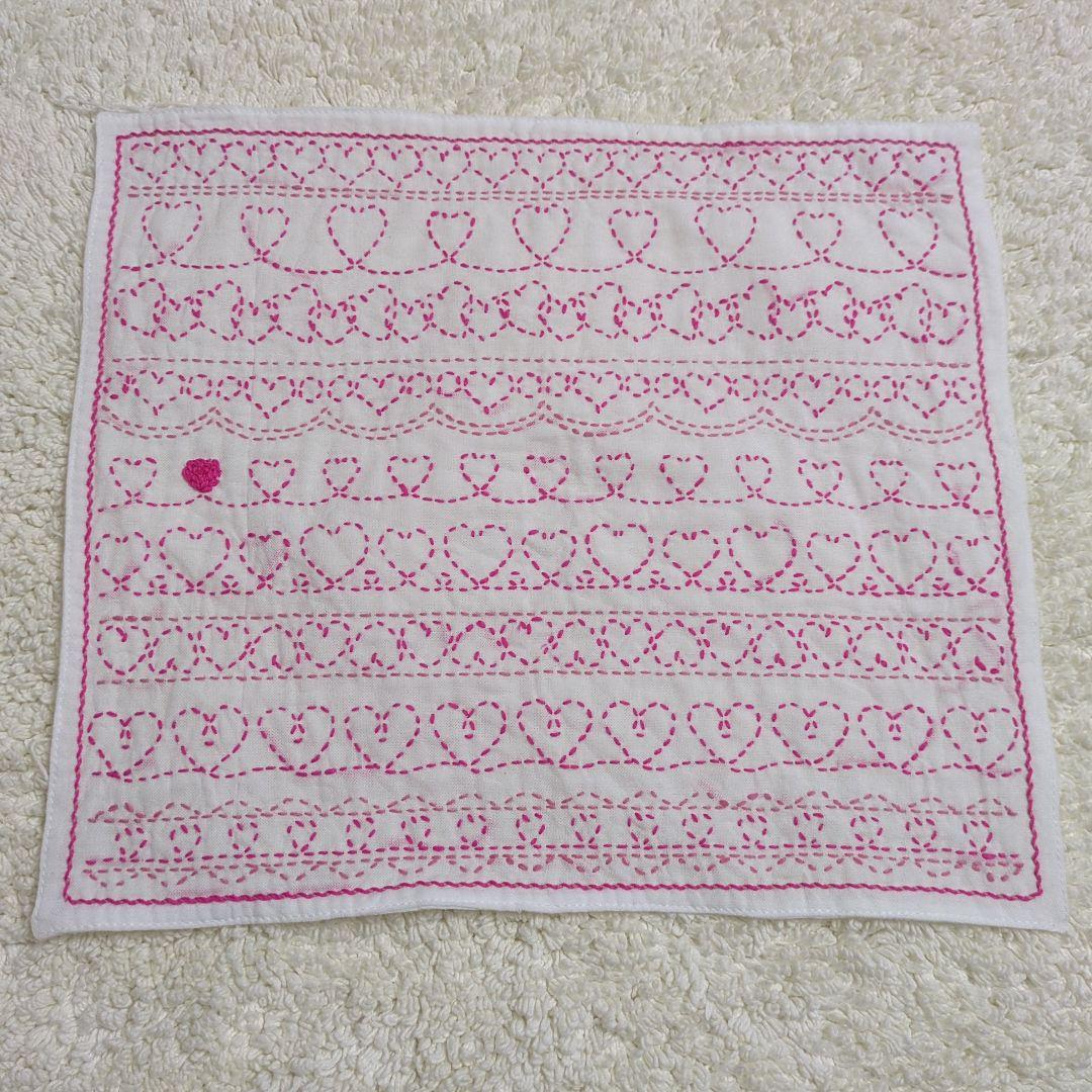 刺し子ふきん（りんご＆ハートのレース）