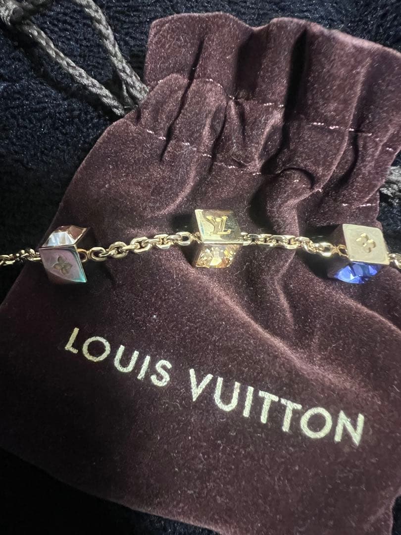 ルイヴィトン キューブ ブレスレット ゴールド