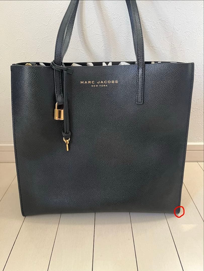 MARC JACOBS マークジェイコブストートバッグ A4サイズ収納可 黒