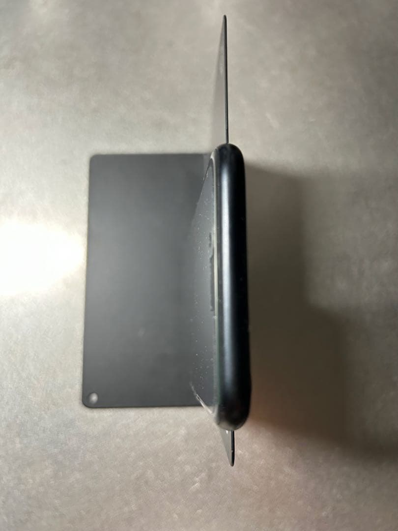 iPhone SE 第2世代 128GB ブラック SIMフリー ケース付き