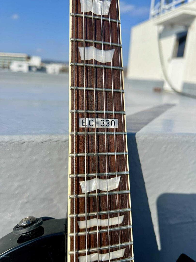 ギター LTD EC-330 (EMG)