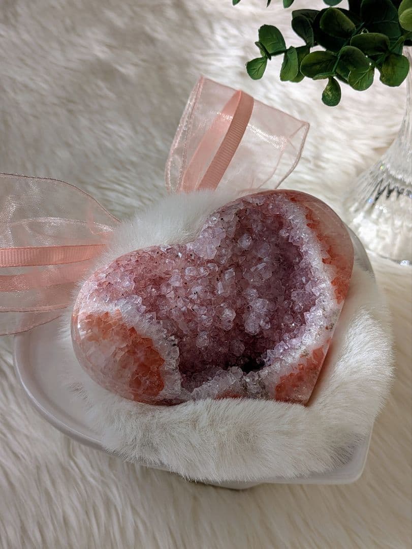 希少　☆瑪瑙　クラスター　ハート☆　ピンク　共生あり