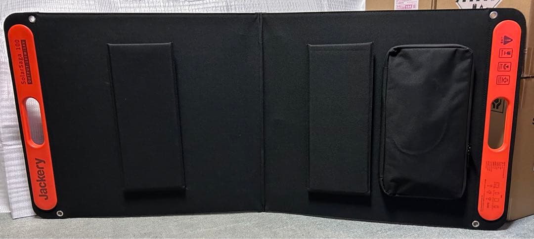 【新品同様】　Jackery SolarSaga 100 型番　SPL101