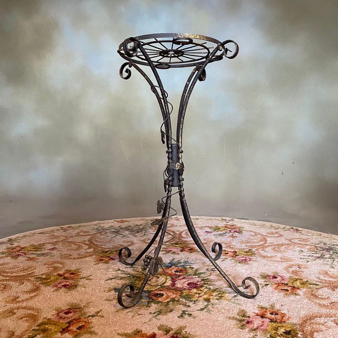 【アンティーク調】フラワースタンド　プランダースタンド　アイアン