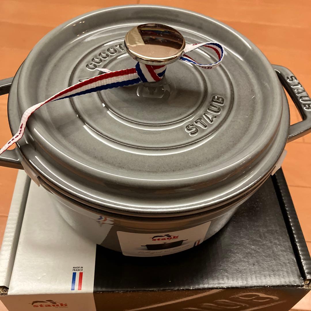 ストウブ　ピコ・ココット ラウンド　グレー18センチ