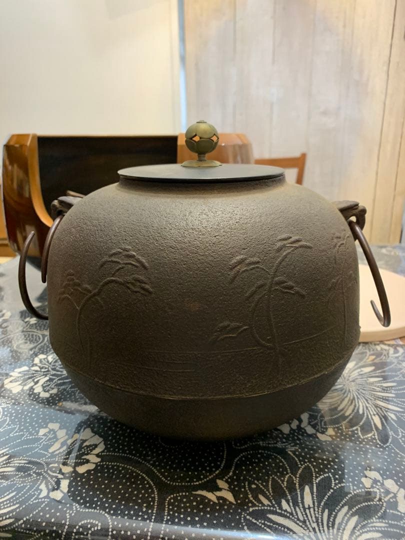 窯師辰敏作　浜松地紋　丸釜　面取風炉　風爐灰　爐用灰　底瓦　セット　茶道具