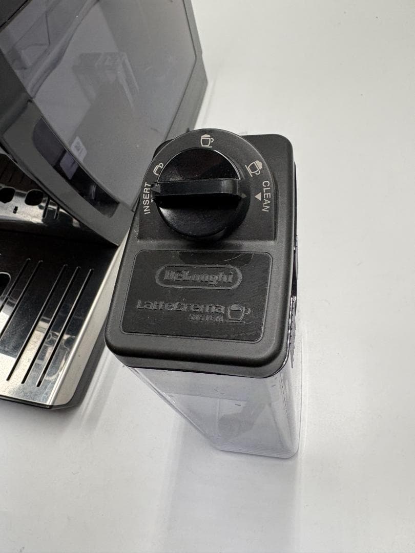 【未使用品】デロンギ ディナミカ ECAM35055B 全自動コーヒーマシン