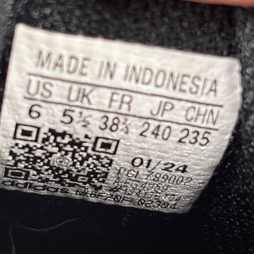 ✨未使用級✨【adidas】スーパースター☆EG4959☆黒×白☆24cm