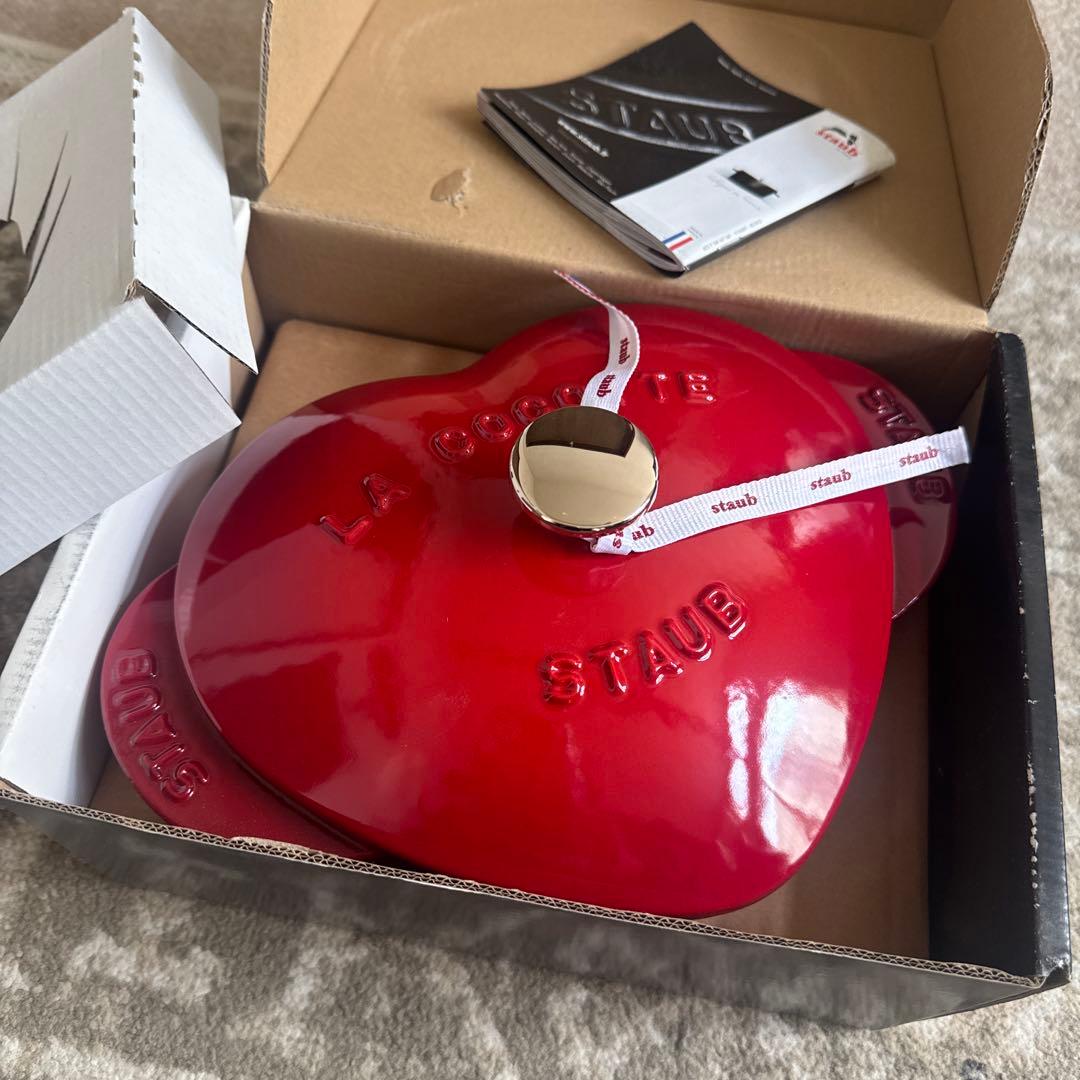 ストウブ　ハートココット　新品未使用