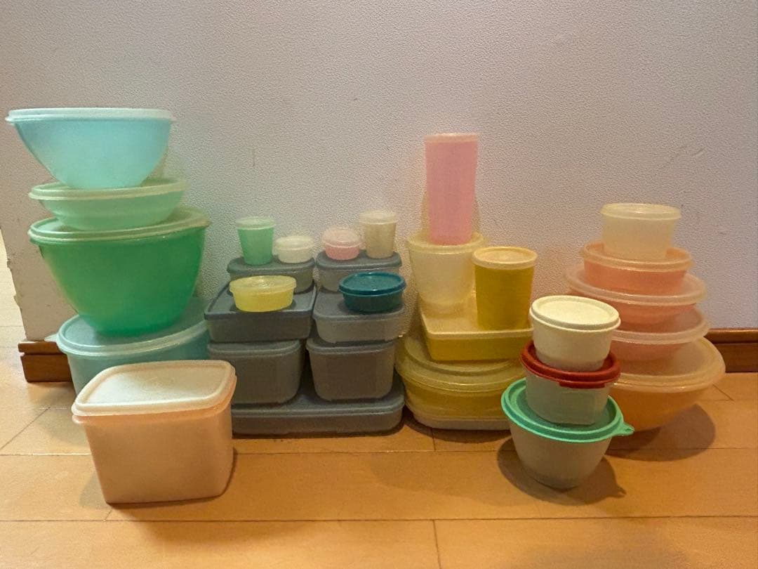 タッパーウェアー32点