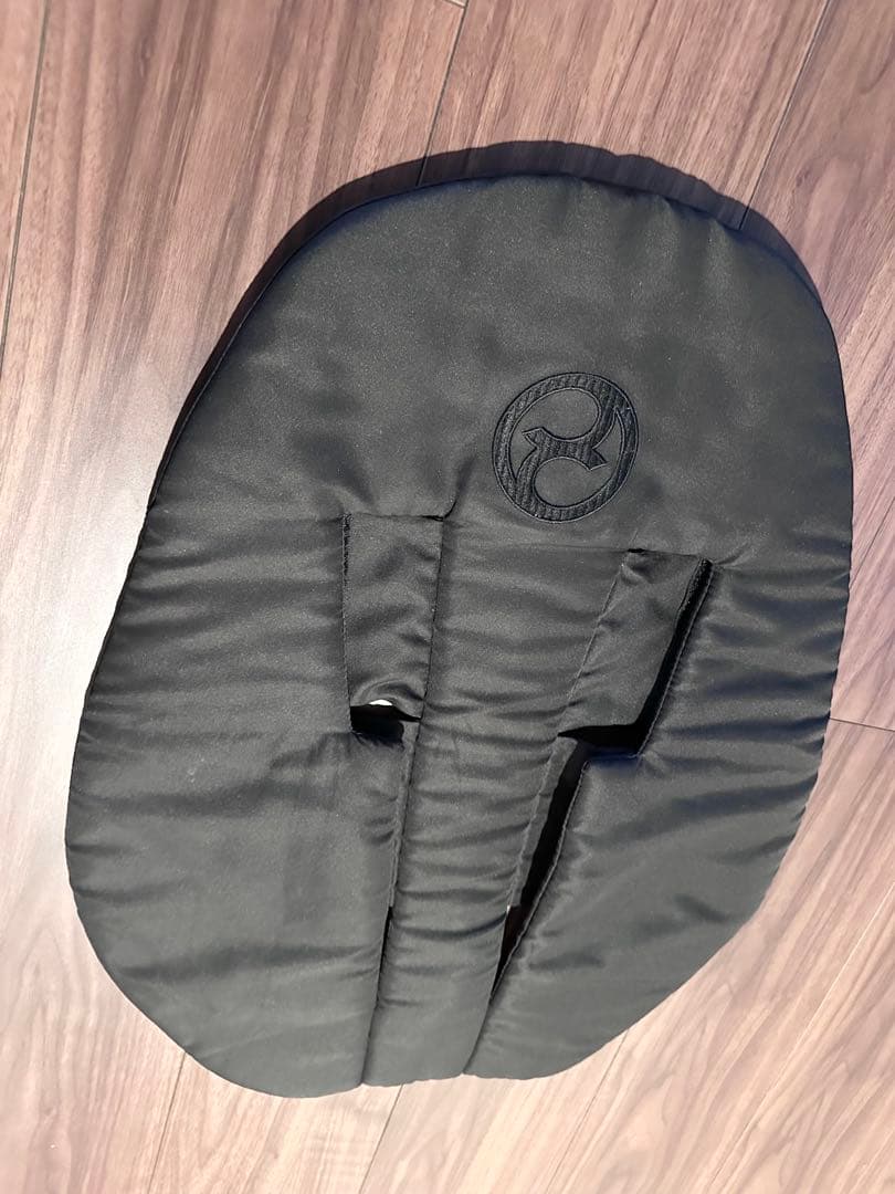 【値下げ！】サイベックス　ミオスプラチナム　グレー　ドリンクホルダー　雨カバー付