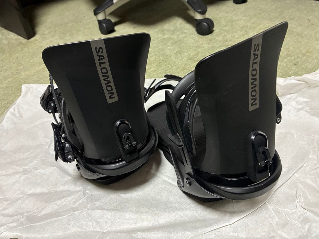 SALOMON スノーボードビンディング RHYTHM L