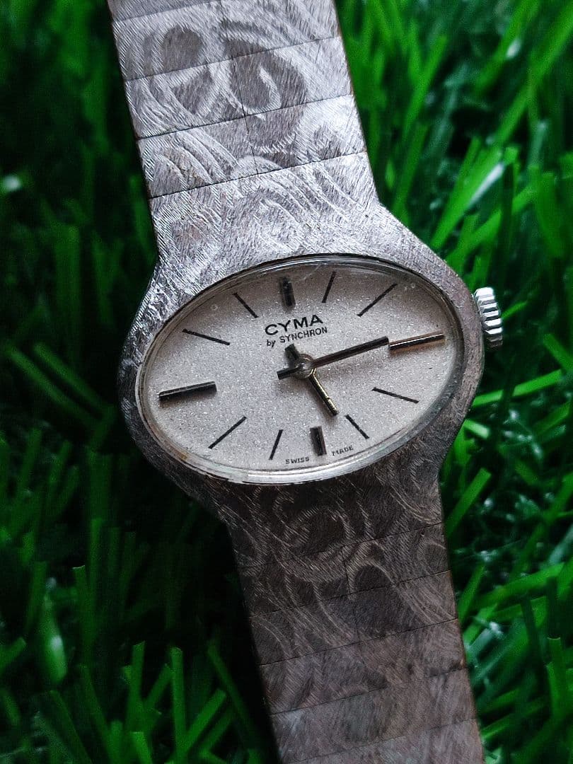 CYMA ホワイトゴールドメッキ、ユニークなエッチングデザイン