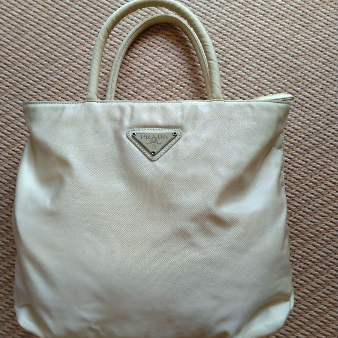 PRADA バック