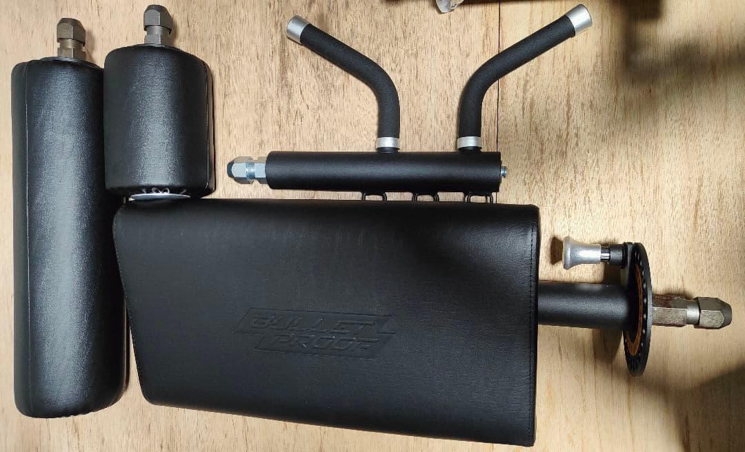 ウエイトトレーニング BULLETPROOF FITNESS ISOLATOR Pads