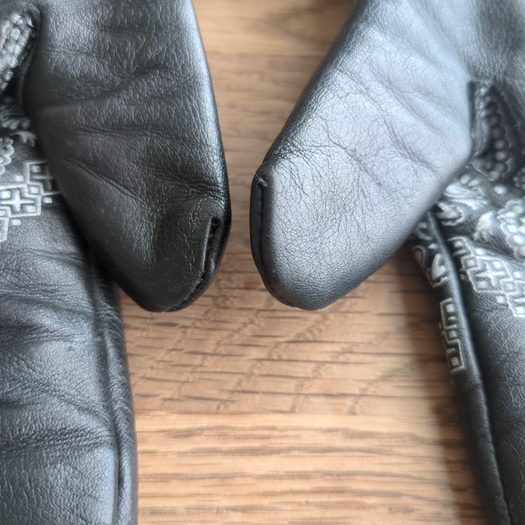 チャレンジャーCHALLENGER バンダナ柄　グローブ手袋