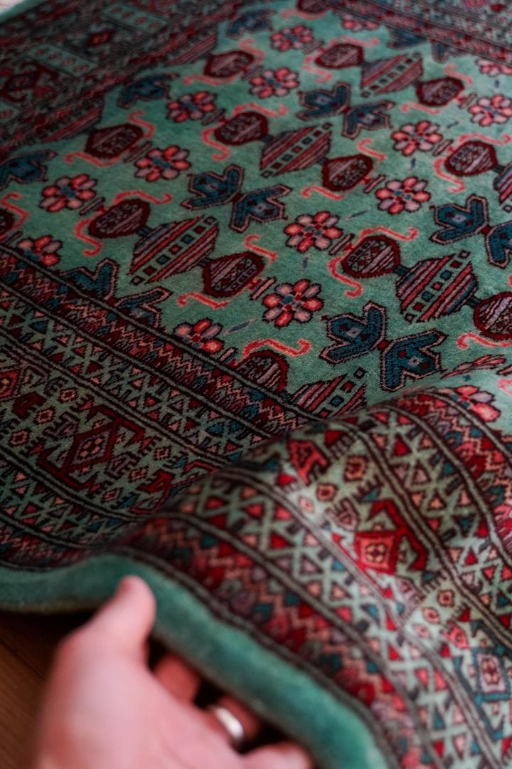 パキスタン手織り絨毯 ヴィンテージラグ 155×97cm . 1970年代