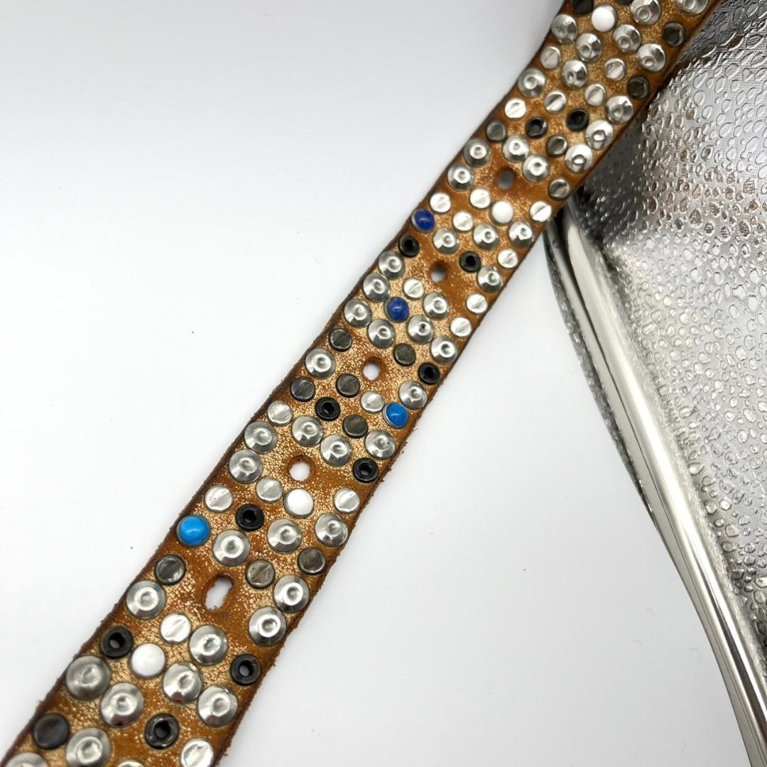 HTC エイチティーシー ベルト ビジュー スタッズ 装飾 レザー ブラウン