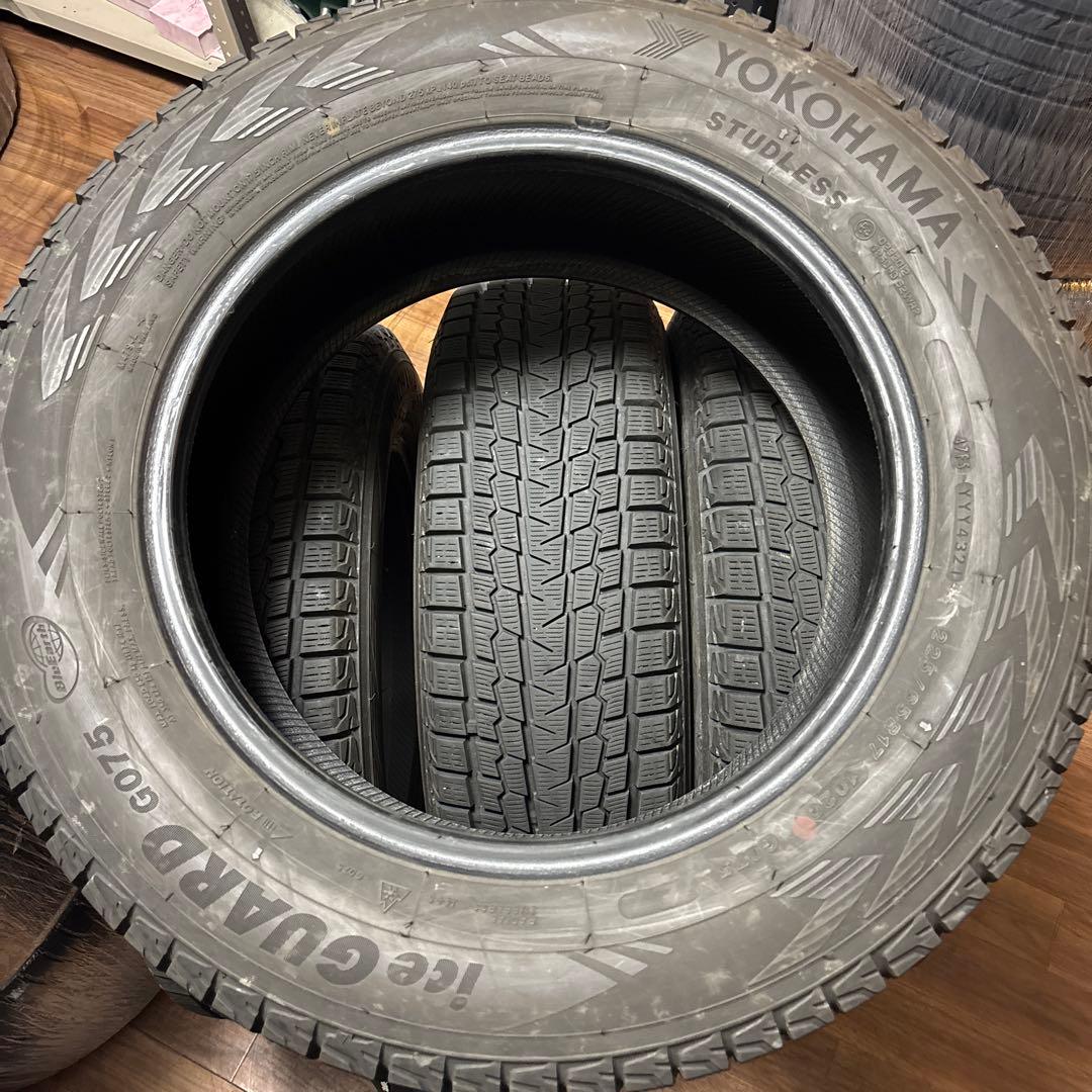 225/65R17(102Q)スタッドレスタイヤ ヨコハマ製アイスガードG075