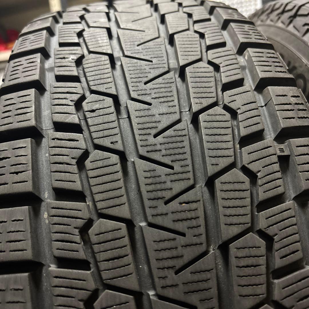 225/65R17(102Q)スタッドレスタイヤ ヨコハマ製アイスガードG075