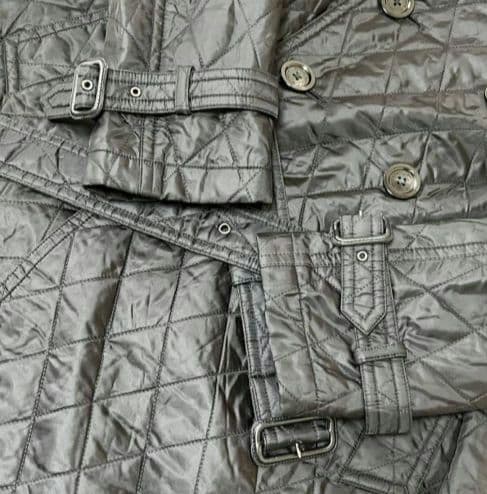 【美品】バーバリーブラックレーベル キルティング[ 限定]トレンチコート ベルト