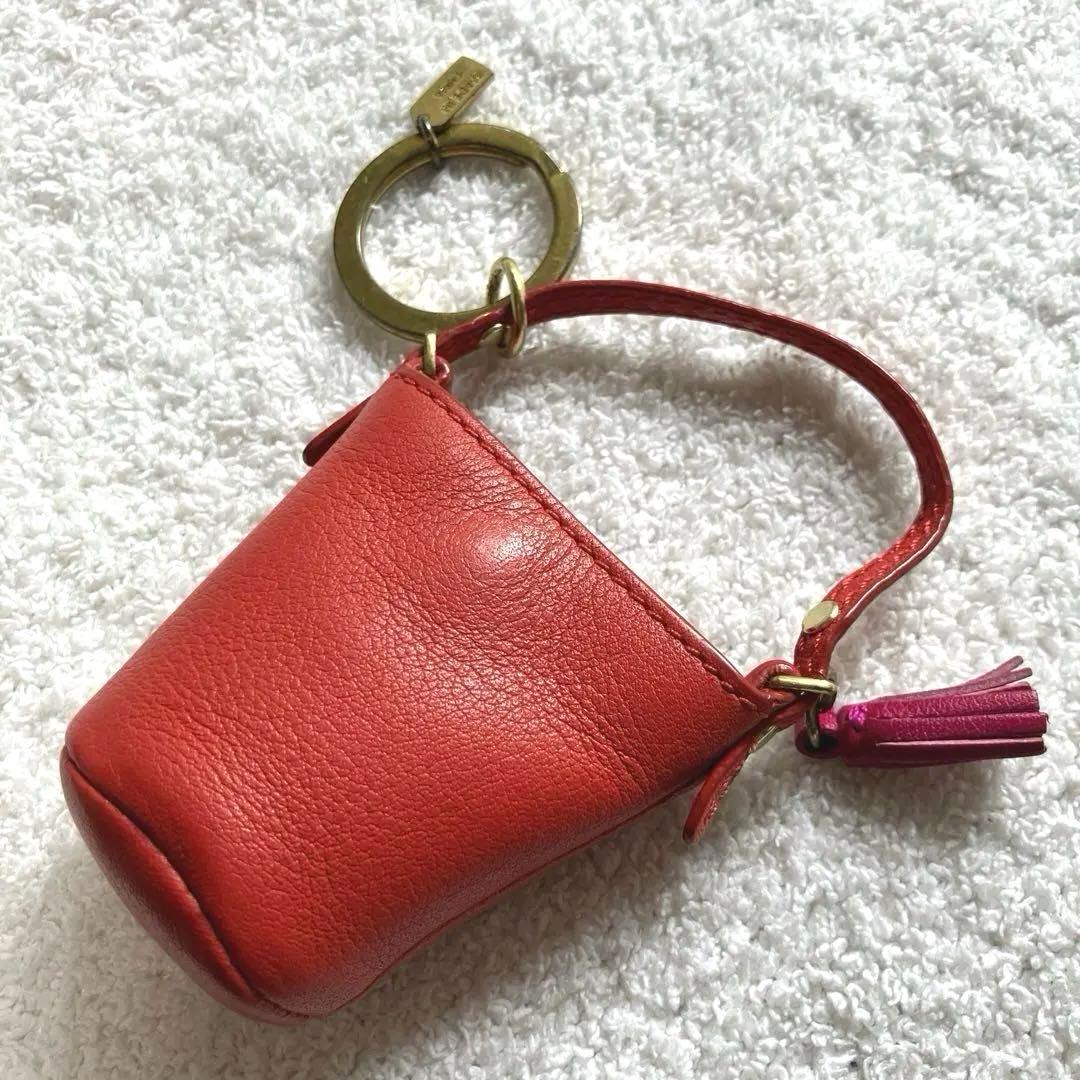コーチ　レザー レッド ミニ小物入れ　タッセル付き　キーチャーム