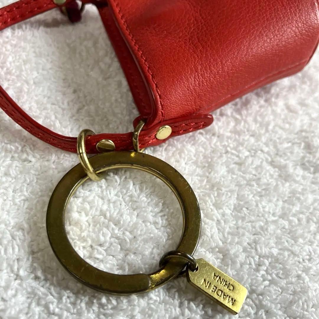 コーチ　レザー レッド ミニ小物入れ　タッセル付き　キーチャーム