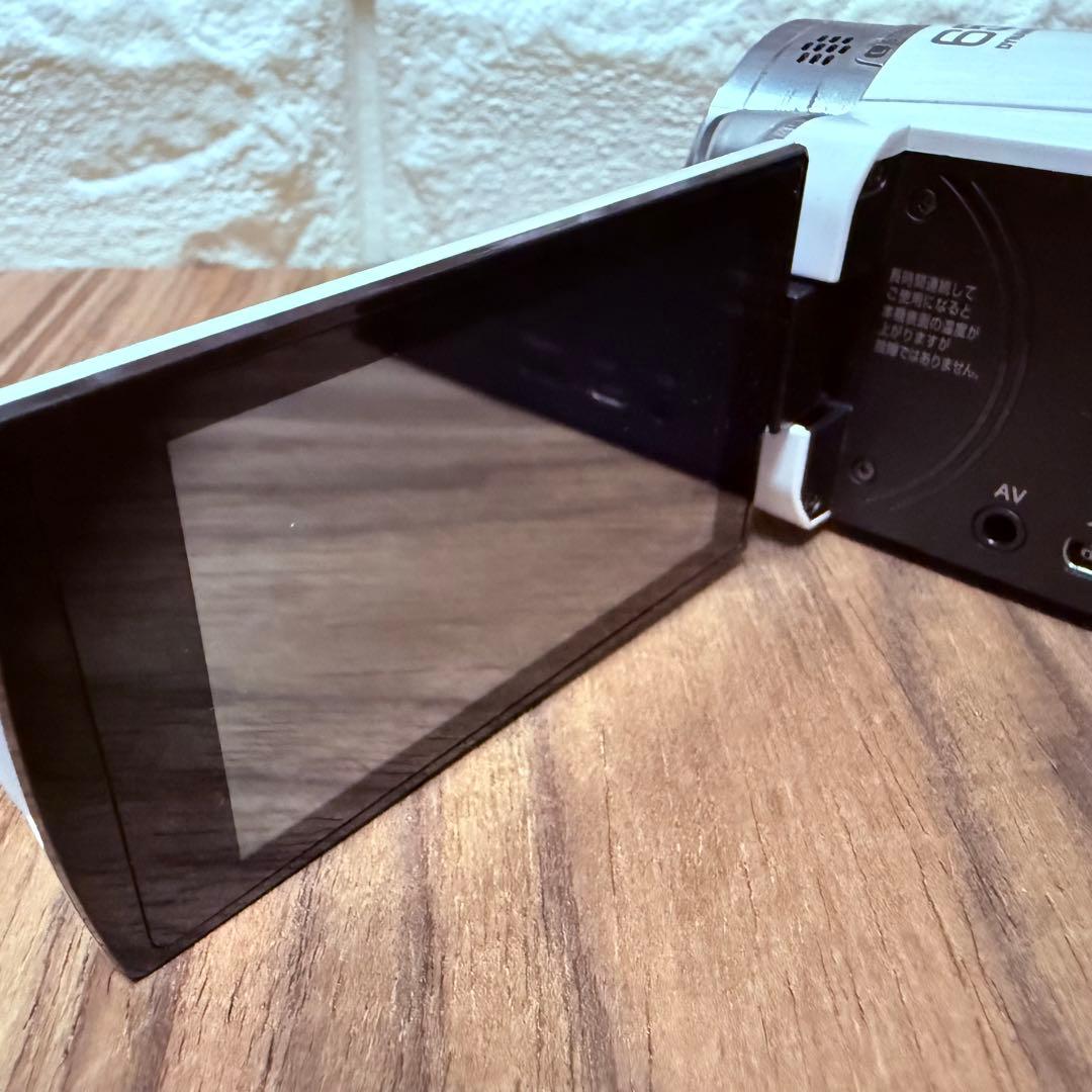 【美品】 JVC Everio GZ-E565 エブリオビデオカメラ