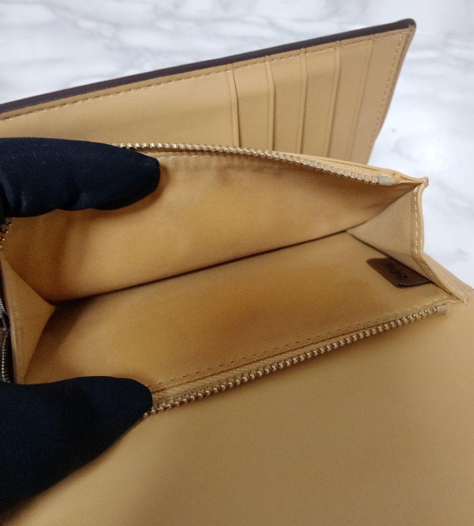 【美品】COACH コーチ エッセンシャルミディアムフラップウォレット