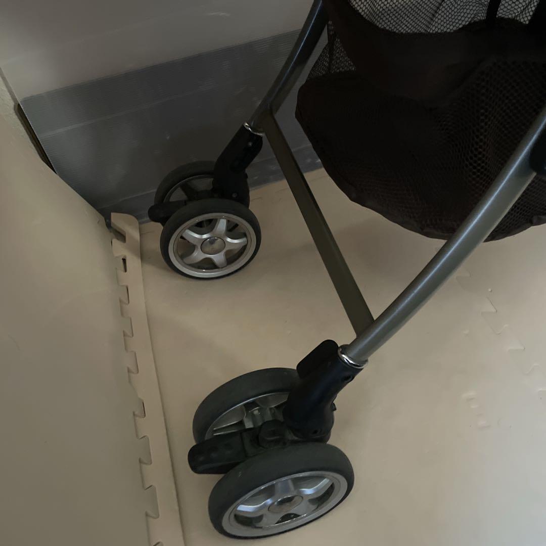 希少人気色　ラクーナ　ベビーカーAprica アップリカ　ブラウン