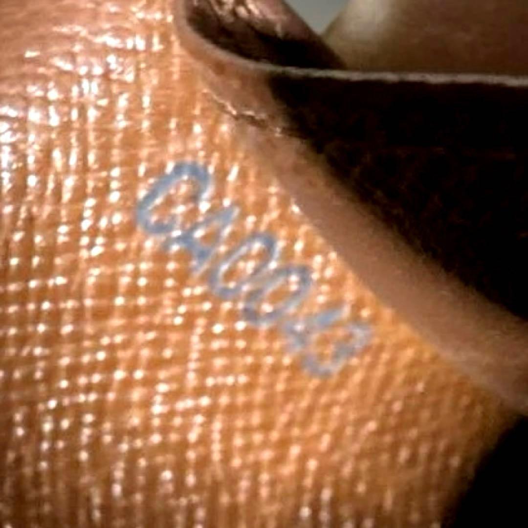 ②☆優良品♪ポルトビエ・6カルトクレディ ☆札入れ 2つ折り財布