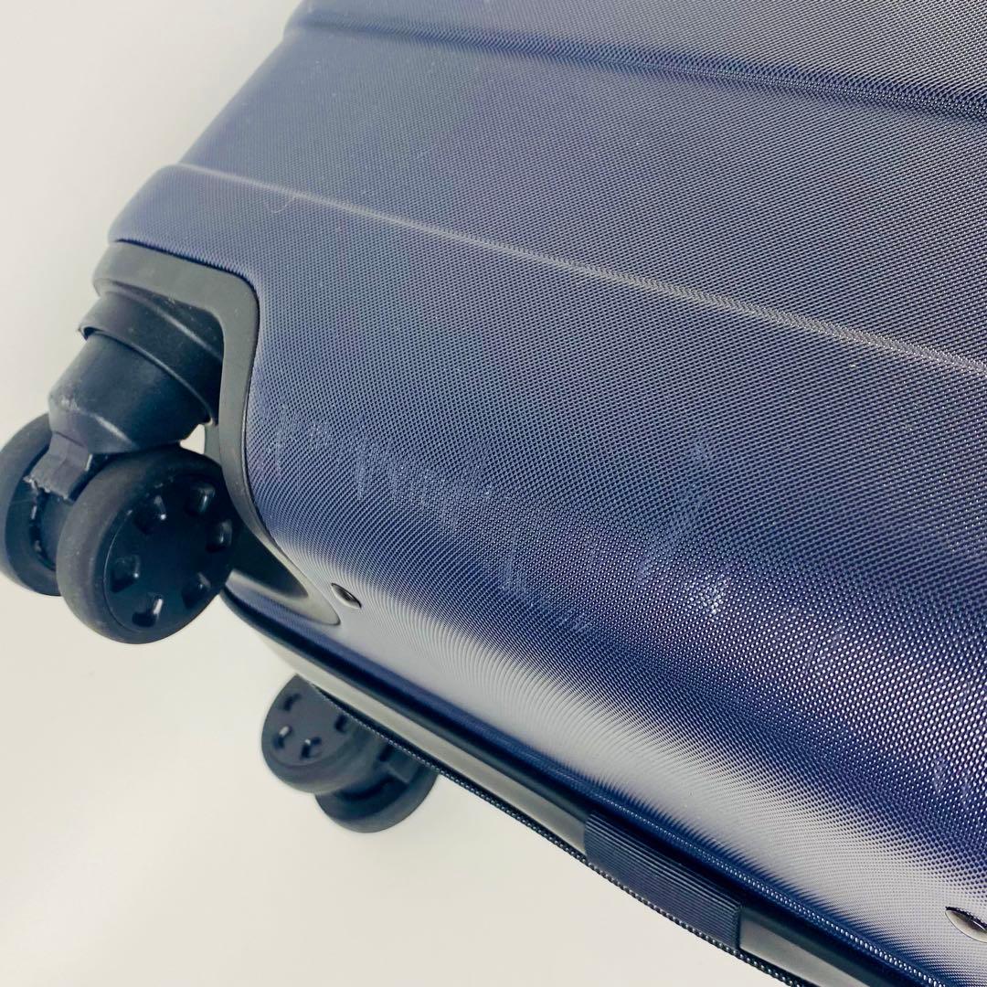 のんのん無印良品スーツケース35Lストッパー付きネイビー機内持ち込み可