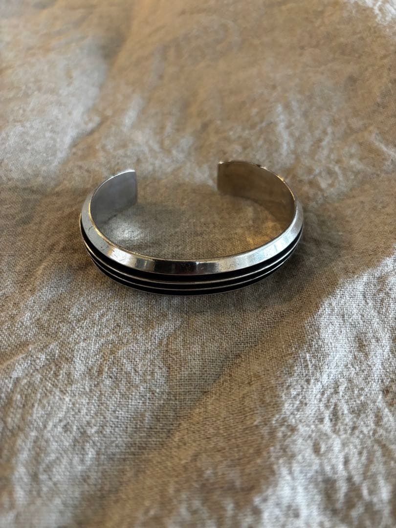 トムホークTOM HAWKインディアンジュエリー バングル