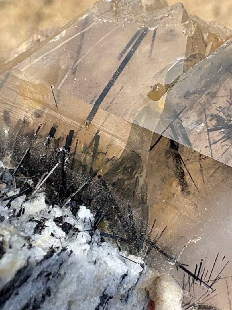 【匿名発送】パキスタン産ザギマウンテンクォーツ