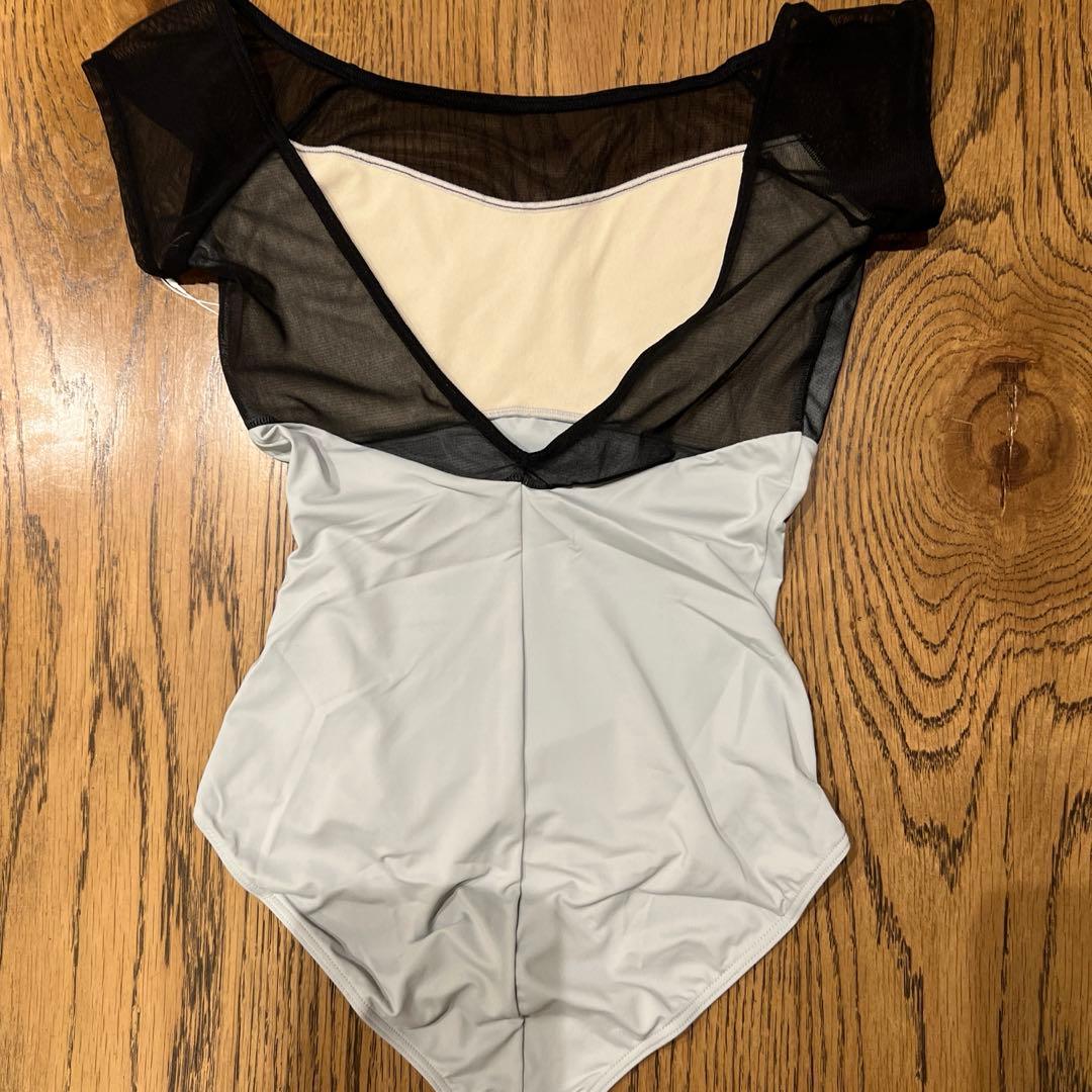 チャコット chacott バレエ　レオタード Mサイズ　グレー