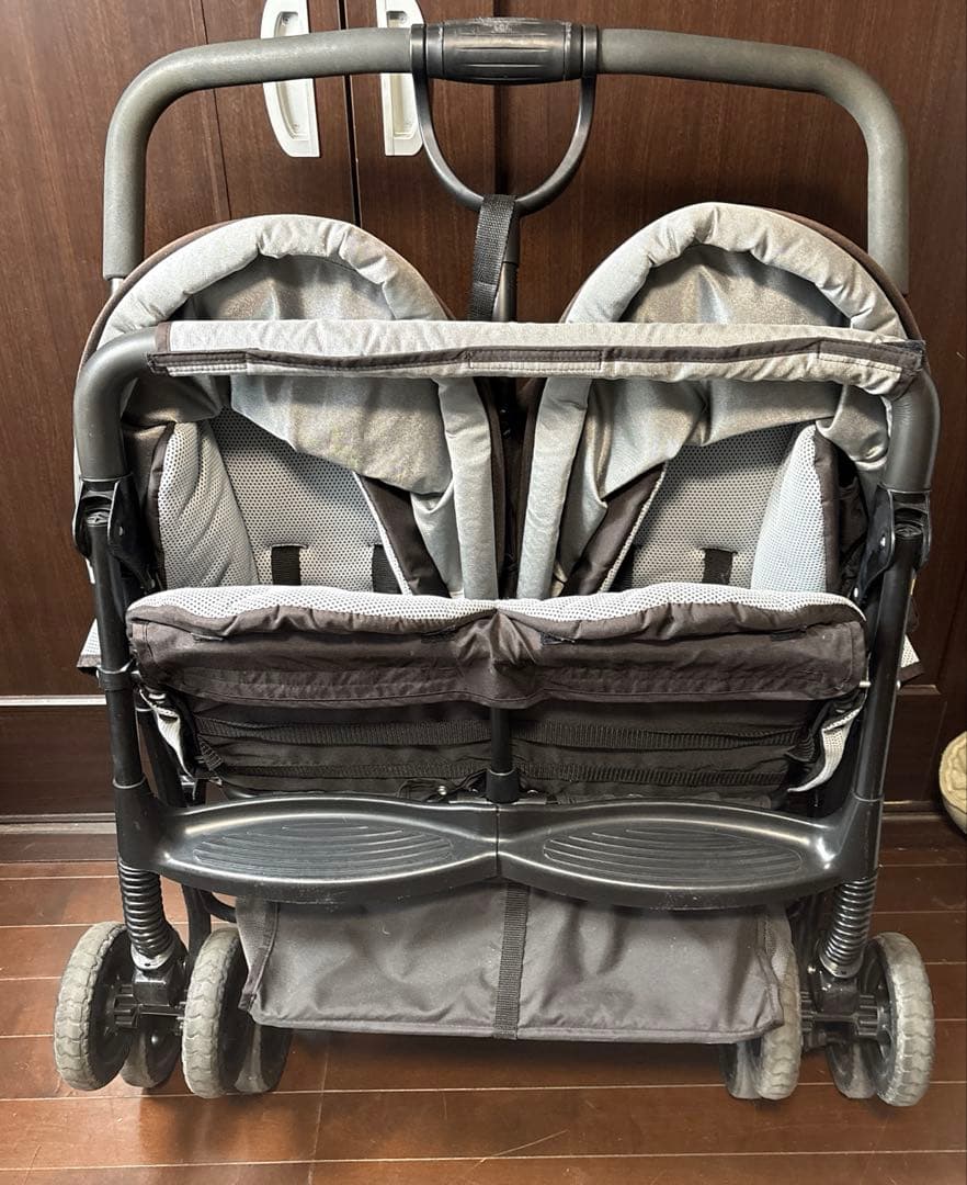 グレコ　デュオスポーツ　双子用ベビーカー　グレー