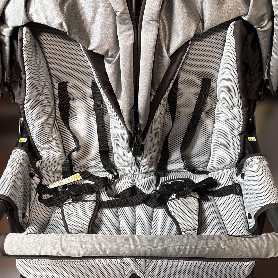 グレコ　デュオスポーツ　双子用ベビーカー　グレー