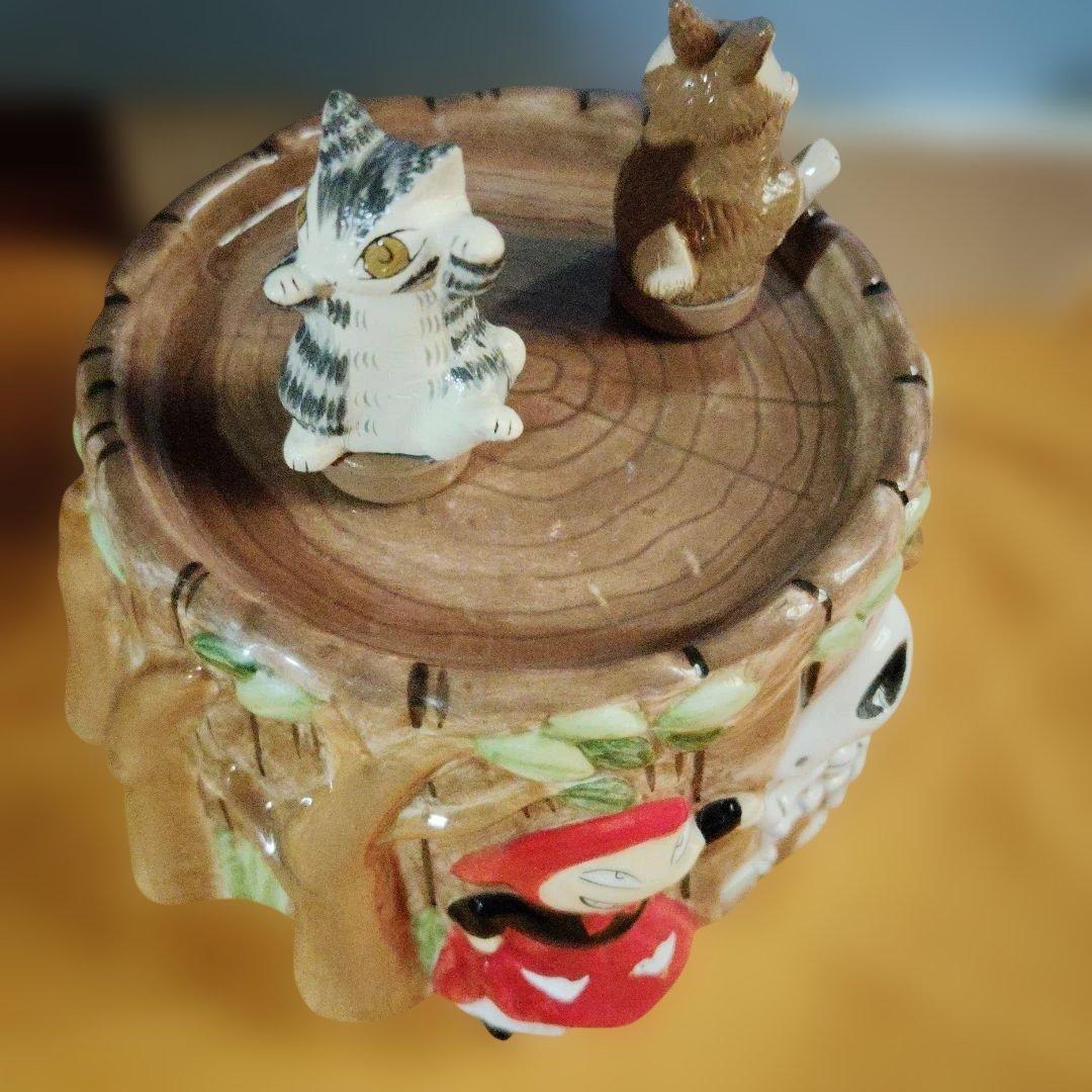 ダヤン、ワチフィールド、オルゴール