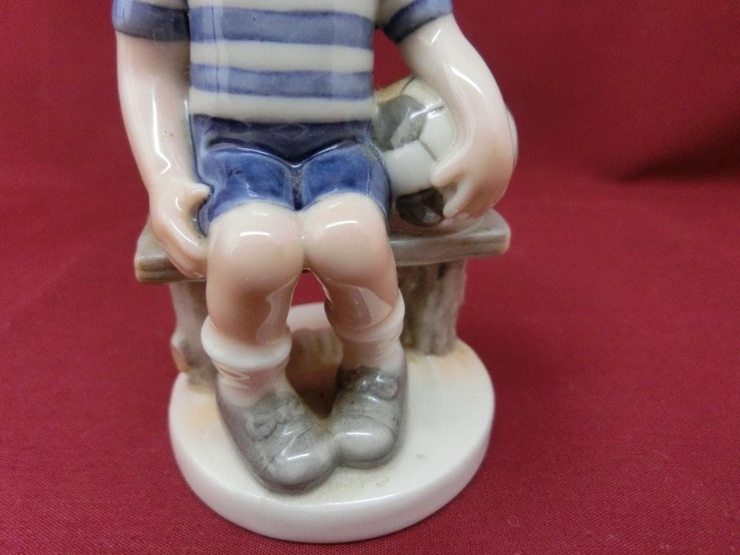 『ロイヤルコペンハーゲン』2000年ミレニアム.プレートフィギュリン付き