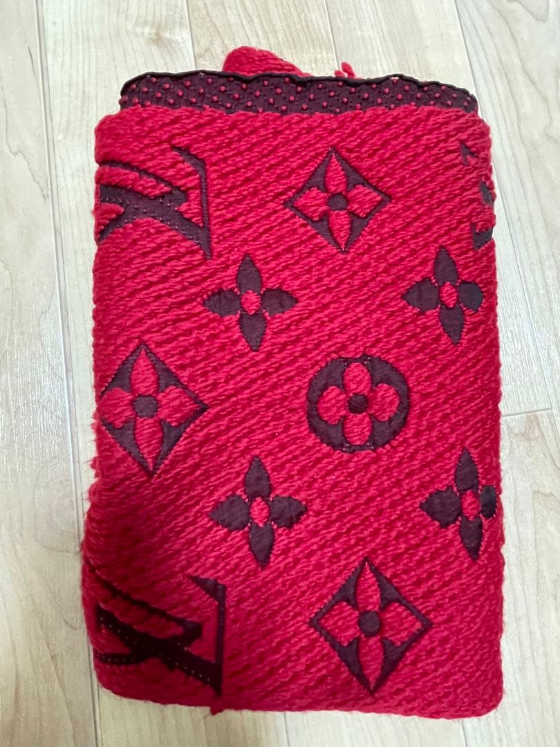LOUIS VUITTON マフラー エシャルプ ロゴマニア