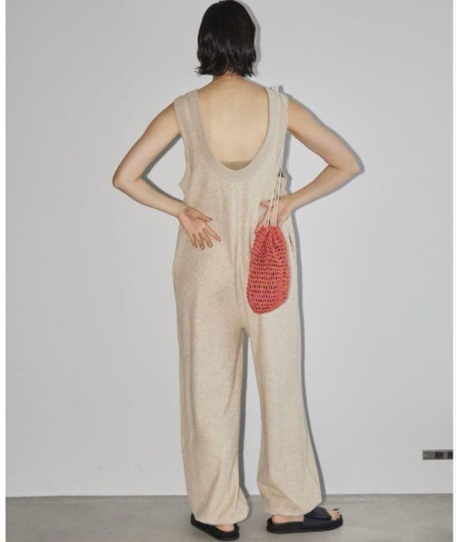 トゥデイフル　つなぎ　ベージュ